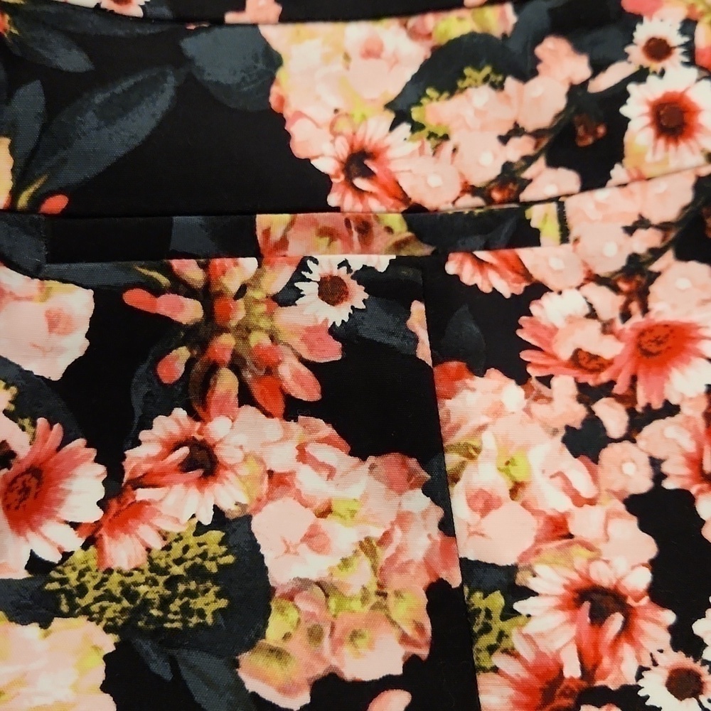 [Adrianna Papell] Floral Side Zip Ankle Pants - Size 14 - Picture 8 of 8